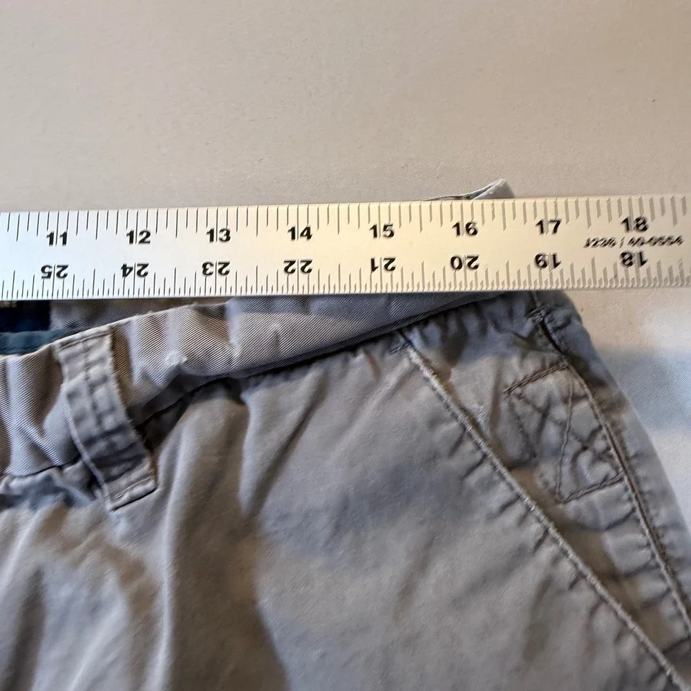 Old Navy Surplus Co Mens Gray Chino Vintage Shorts 34 Distressed Grunge Skate‎